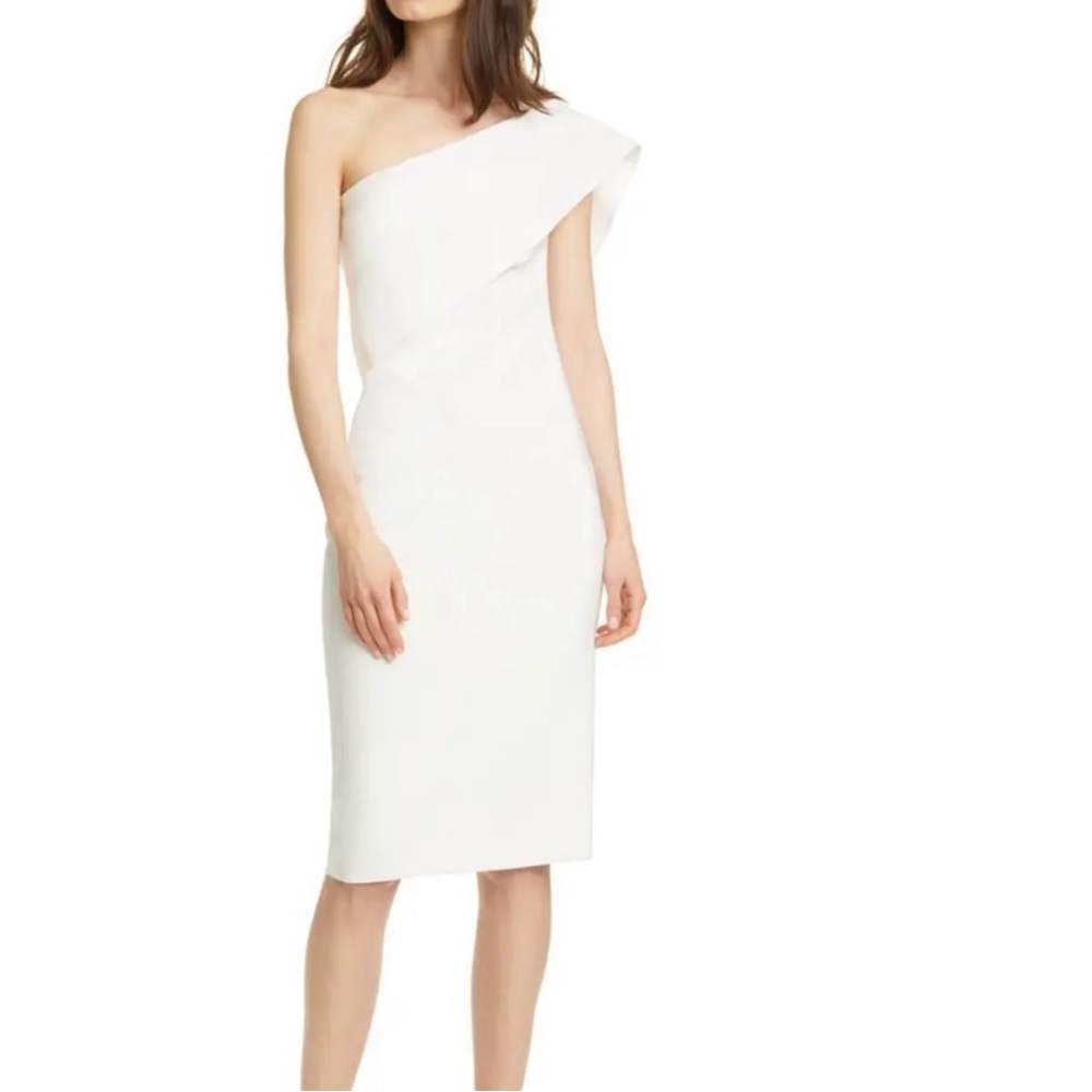 Elegant White One-Shoulder Dress
